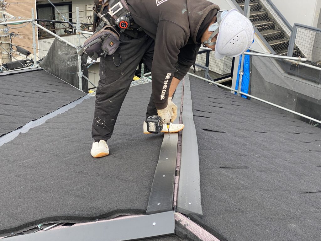 海老名　屋根職人
施工　自社施工